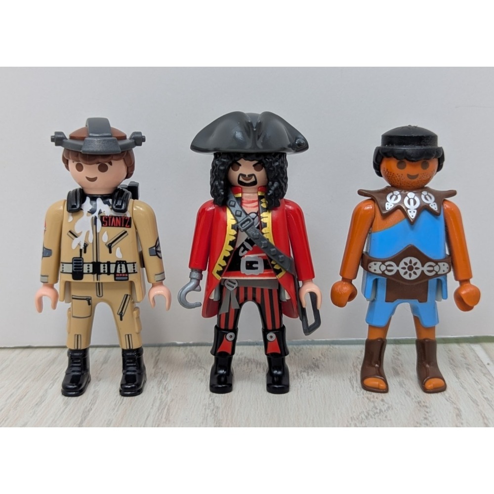 Playmobil figures lot Ghostbusters Ray Gladiator Blackbeard pirate